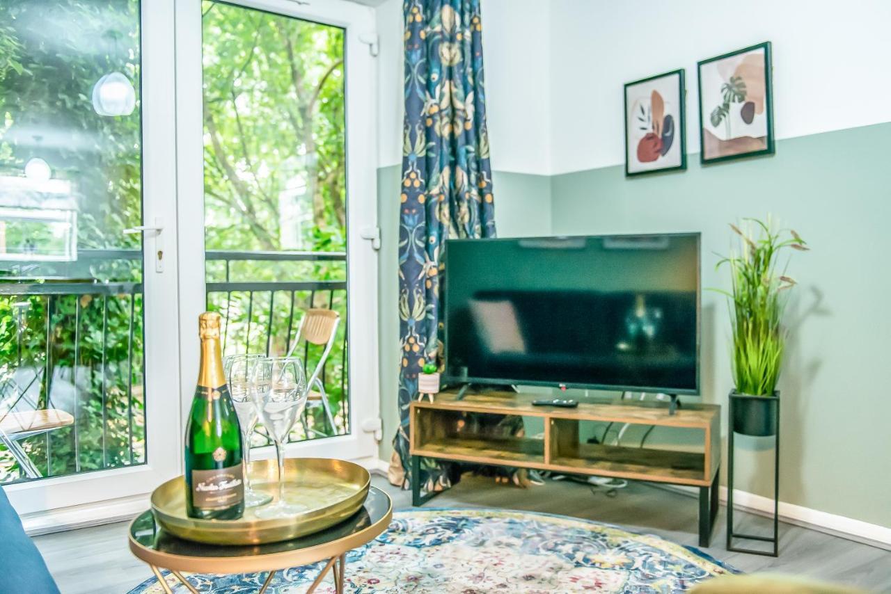 Pipkin Place Serviced Apartment Coventry Exterior foto