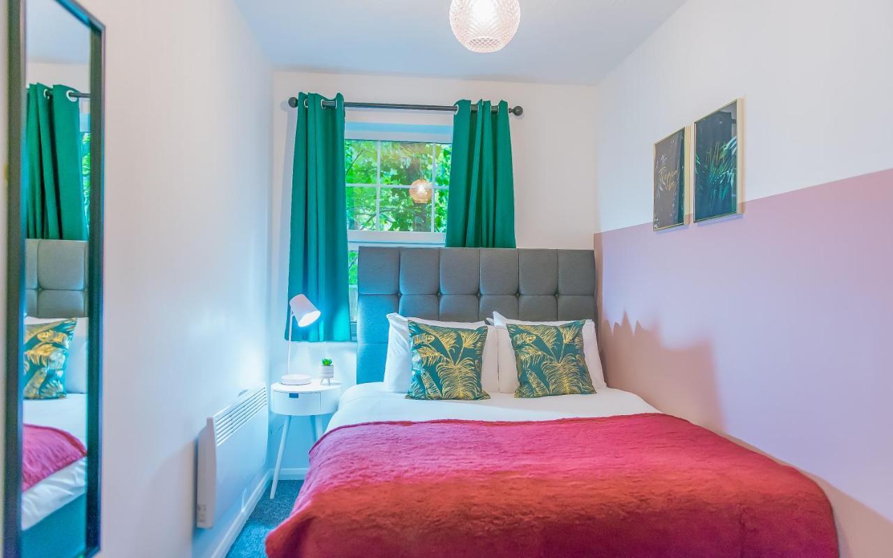 Pipkin Place Serviced Apartment Coventry Exterior foto