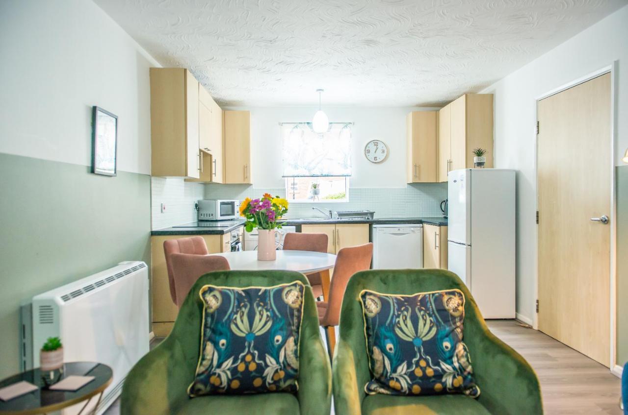 Pipkin Place Serviced Apartment Coventry Exterior foto